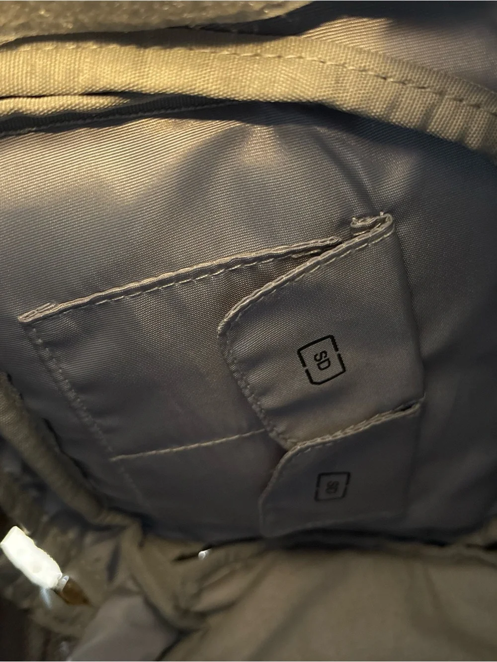Bagsmart Camera Backpack - Picture 6 of 11
